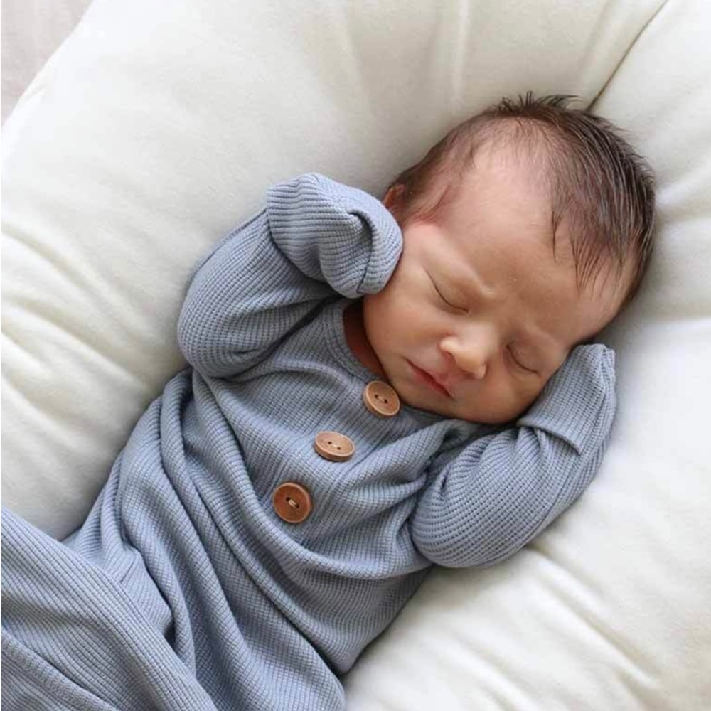 DUSTY DENIM WAFFLE BAMBOO NEWBORN BABY KNOT GOWN & HAT SET